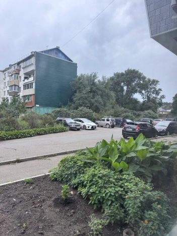 Купить трехкомнатную квартиру в Приморском крае. Вариант № 2988038, 14, площадь -  квм, цена 5870000 рублей