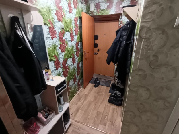 Купить однокомнатную квартиру в Новосибирской области. Вариант № 9609470, 6, площадь -  квм, цена 2900000 рублей