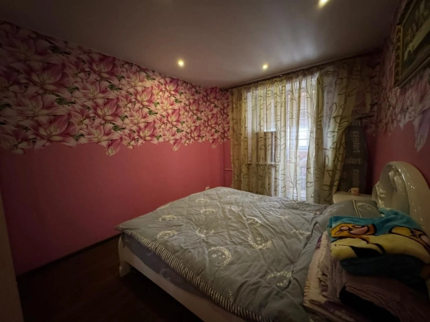 Купить четырехкомнатную квартиру в районе Сокол в Москве. Вариант № 23990, 6, площадь -  квм, цена 16900000 рублей