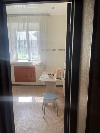 Купить однокомнатную квартиру на улице Советская в Тюменской области. Вариант № 1491881, 7, площадь -  квм, цена 2800000 рублей