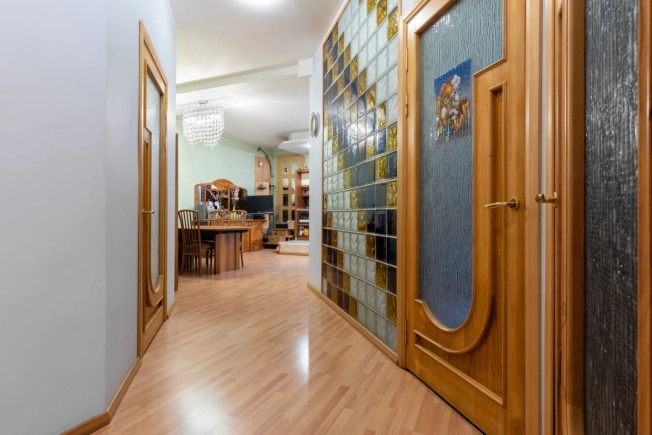 Купить пятикомнатную квартиру в Санкт-Петербурге. Вариант № 59895, 12, площадь -  квм, цена 50400000 рублей