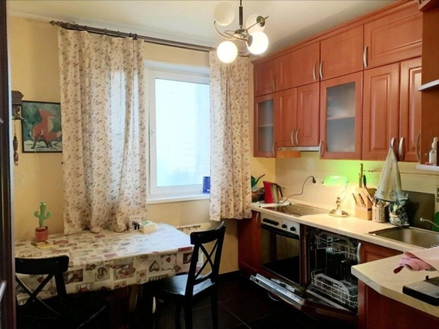 Купить квартиру в Москве. Вариант № 10099538, 0, площадь - квм, цена 23500000 рублей