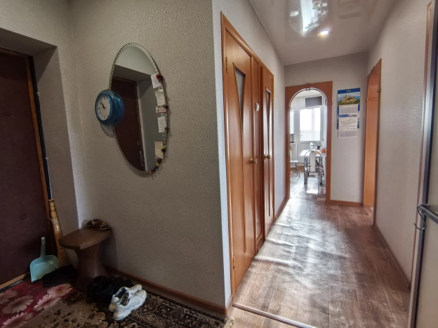 Купить трехкомнатную квартиру на улице Молодёжная в Владимирской области. Вариант № 8694285, 16, площадь -  квм, цена 2300000 рублей