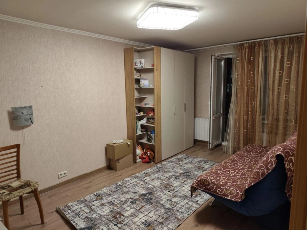 Купить квартиру в Москве. Вариант № 9901432, 9, площадь -  квм, цена 15000000 рублей