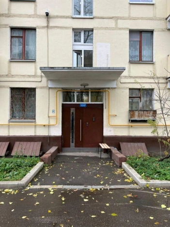 Купить квартиру в Москве. Вариант № 9236753, 32, площадь - квм, цена 19500000 рублей