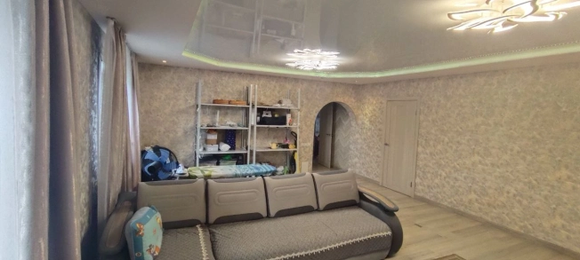 Купить дом в Улан-Удэ. Вариант № 4168902, 10, площадь -  квм, цена 8100000 рублей