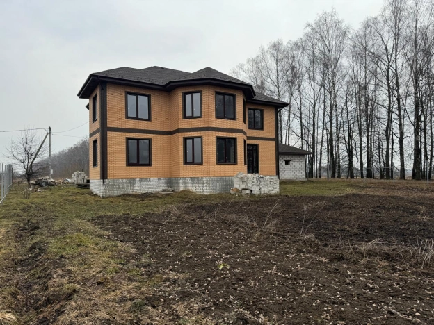 Купить дом в Брянской области. Вариант № 26761, 7, площадь -  квм, цена 9500000 рублей