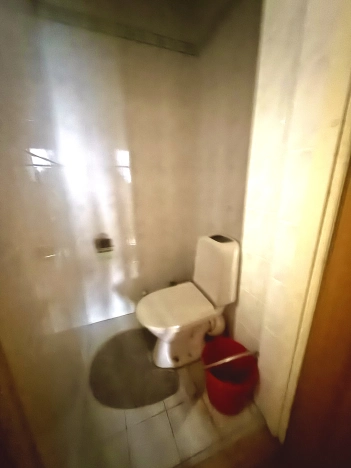 Купить трехкомнатную квартиру на улице Тайнинская в Москве. Вариант № 9900280, 6, площадь -  квм, цена 40000000 рублей