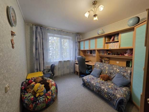 Купить квартиру на улице Юбилейная в Владимире. Вариант № 7794869, 5, площадь -  квм, цена 5350000 рублей