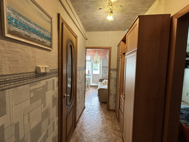 Купить однокомнатную квартиру на вторичке в Московской области. Вариант № 43788, 4, площадь -  квм, цена 2099999 рублей