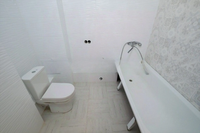 Купить квартиру на улице Ясный Берег в Новосибирске. Вариант № 38079, 5, площадь -  квм, цена 8790000 рублей