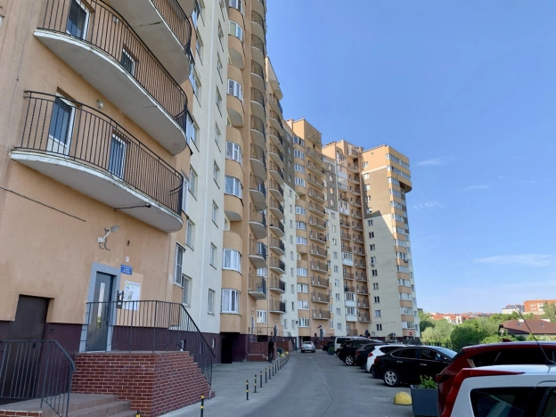 Купить двухкомнатную квартиру на улице Юрия Гагарина в Калининграде. Вариант № 51940, 28, площадь -  квм, цена 10990000 рублей