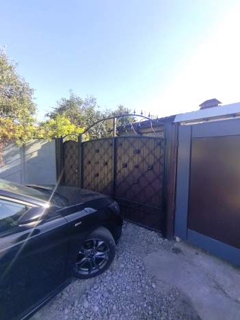 Купить трехкомнатную квартиру на улице Железнякова в Белгороде. Вариант № 5482042, 20, площадь - квм, цена 6299000 рублей