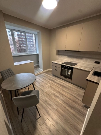 Купить квартиру в Москве. Вариант № 9067810, 0, площадь - квм, цена 14000000 рублей