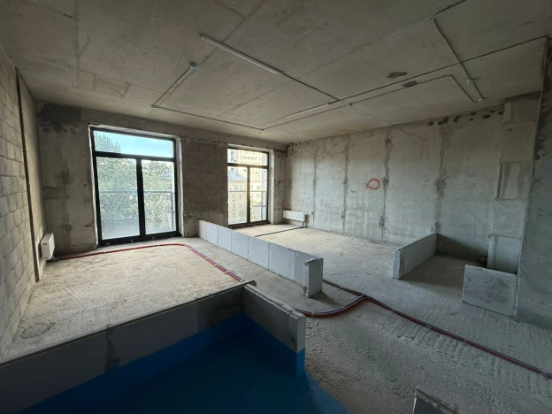 Купить квартиру в Москве. Вариант № 9216540, 4, площадь -  квм, цена 25000000 рублей