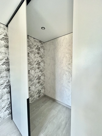 Купить однокомнатную квартиру в районе Дзержинский в Волгограде. Вариант № 3960128, 2, площадь -  квм, цена 6350000 рублей