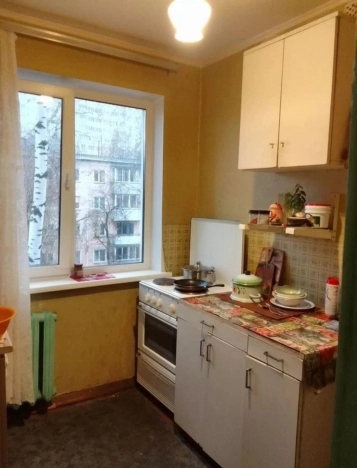 Купить комнату в Новосибирской области. Вариант № 9219672, 4, площадь - квм, цена 1400000 рублей