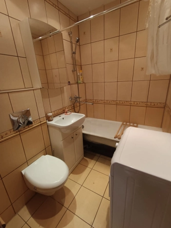 Снять квартиру в Калининграде. Вариант № 9238146, 16, площадь -  квм, цена 25000 рублей