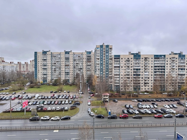 Купить однокомнатную квартиру на вторичке на улице Комендантский проспект в Санкт-Петербурге. Вариант № 17201, 21, площадь -  квм, цена 10800000 рублей