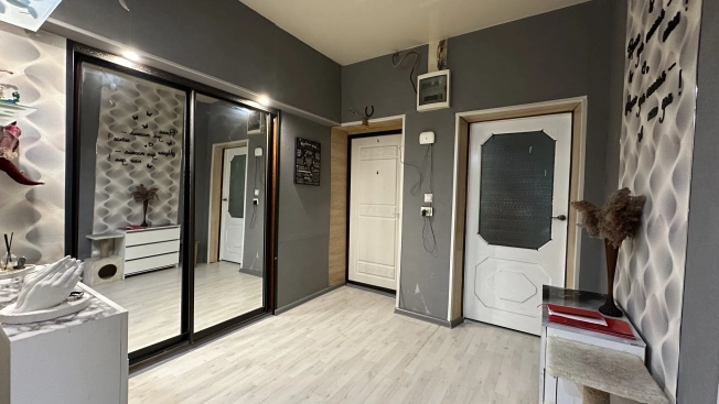 . Вариант № 59223, 12, площадь - 78.6 квм, цена 8350000 рублей