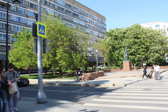 Купить квартиру в Москве. Вариант № 2353, 4, площадь - квм, цена 70000000.0000 рублей