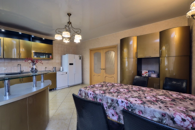 Снять дом в Рязани. Вариант № 9956812, 9, площадь -  квм, цена 250000 рублей