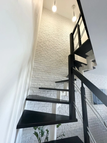 Купить трехкомнатную квартиру на улице Олега Кошевого в Калининграде. Вариант № 14474, 15, площадь -  квм, цена 14500000 рублей