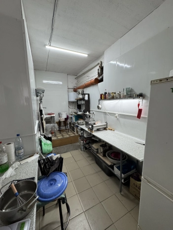 Купить коммерческую недвижимость свободного назначения в Таганроге. Вариант № 46190, 7, площадь -  квм, цена 2500000 рублей