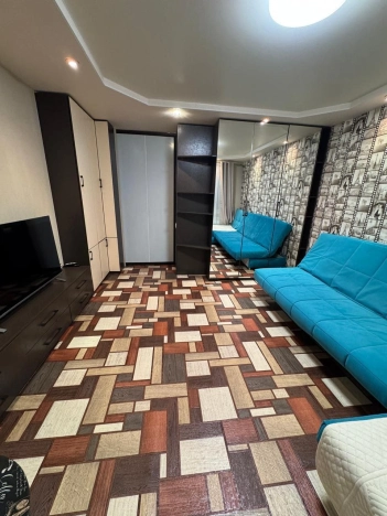 Купить трехкомнатную квартиру в Сыктывкаре. Вариант № 22081, 17, площадь -  квм, цена 9400000 рублей