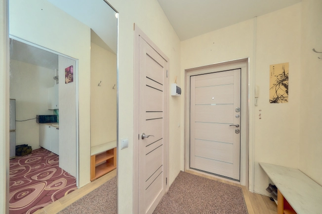 Купить квартиру на вторичке в районе Октябрьский в Рязани. Вариант № 4142264, 1, площадь -  квм, цена 4100000 рублей