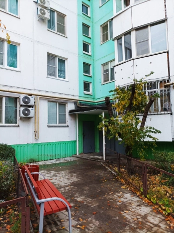 Купить четырехкомнатную квартиру в Волгограде. Вариант № 17280, 25, площадь -  квм, цена 8800000 рублей