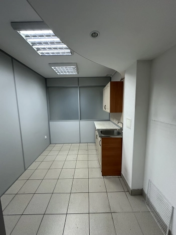 Купить офисы в Сыктывкаре. Вариант № 20752, 13, площадь -  квм, цена 8650000 рублей