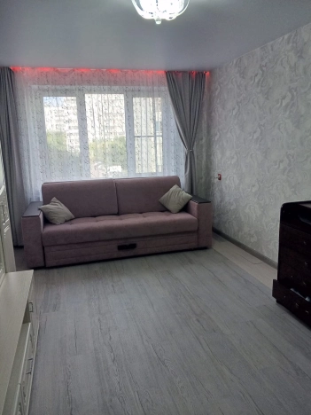 Купить трехкомнатную квартиру в Воронеже. Вариант № 5280473, 22, площадь -  квм, цена 4800000 рублей