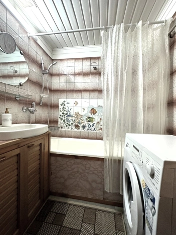 Купить трехкомнатную квартиру в Калуге. Вариант № 35827, 18, площадь -  квм, цена 4600000 рублей