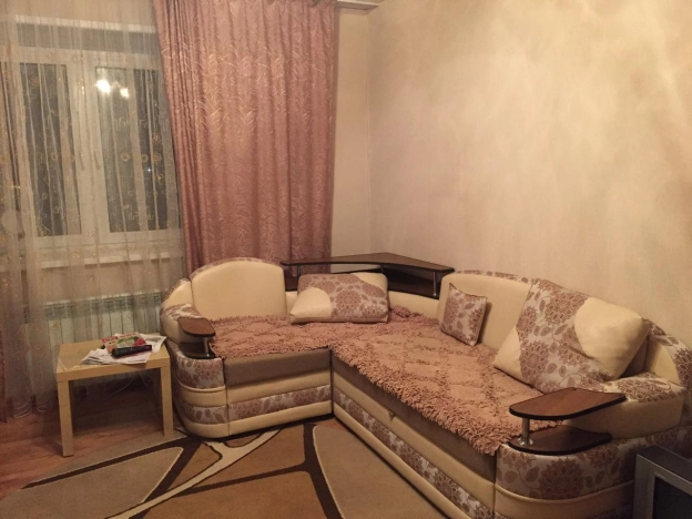 Купить однокомнатную квартиру в Омске. Вариант № 5794393, 0, площадь -  квм, цена 4800000 рублей