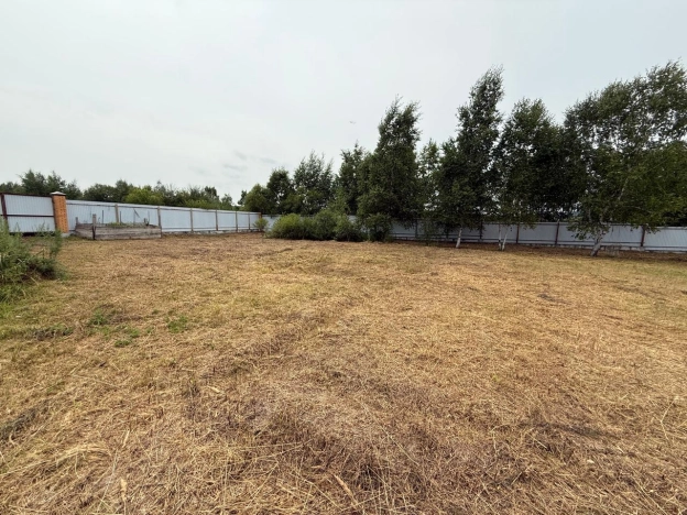 Купить земельный участок в Уссурийске. Вариант № 2461131, 1, площадь -  квм, цена 1700000 рублей