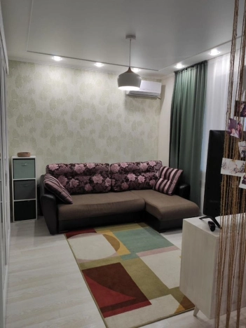 Купить двухкомнатную квартиру в Ростовской области. Вариант № 9696383, 7, площадь -  квм, цена 6500000 рублей