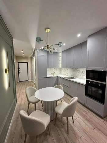 Купить однокомнатную квартиру на улице бульвар Комарова в Ростове-на-Дону. Вариант № 3710125, 9, площадь -  квм, цена 8600000 рублей