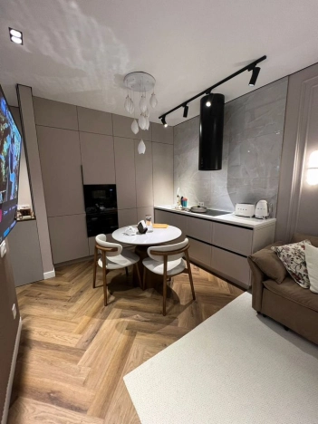 Купить квартиру в Москве. Вариант № 9750737, 2, площадь -  квм, цена 14555555 рублей