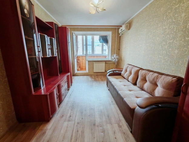 Купить квартиру в Белгороде. Вариант № 9068953, 4, площадь -  квм, цена 5800000 рублей