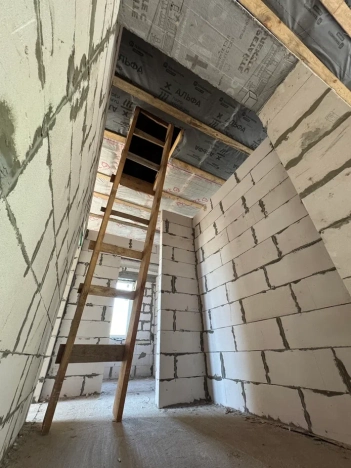 Купить дом в Москве. Вариант № 8057139, 12, площадь -  квм, цена 9700000 рублей