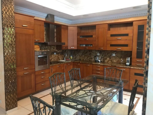 Купить квартиру в Москве. Вариант № 3308890, 0, площадь - квм, цена 45000000.0000 рублей
