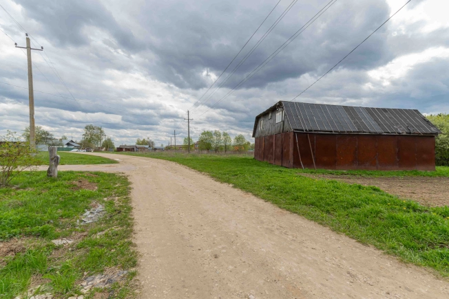 Купить земельный участок в Юрьеве-Польском. Вариант № 40771, 3, площадь -  квм, цена 1890000 рублей