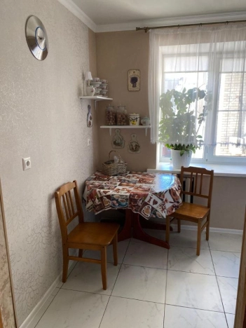 Купить квартиру на улице Текучёва в Ростове-на-Дону. Вариант № 10714291, 4, площадь - квм, цена 8350000 рублей