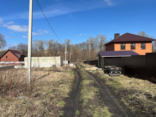 Купить земельный участок на улице 2-й проезд Добролюбова в Пензе. Вариант № 36135, 3, площадь -  квм, цена 4000000 рублей