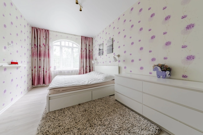 Купить двухкомнатную квартиру у метро Озерки в Санкт-Петербурге. Вариант № 52933, 2, площадь -  квм, цена 18350000 рублей