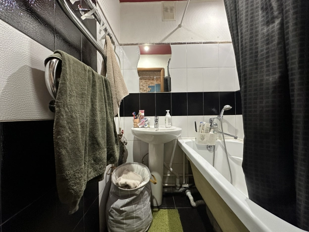 Купить трехкомнатную квартиру в Санкт-Петербурге. Вариант № 9327975, 17, площадь -  квм, цена 12900000 рублей