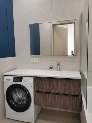 Снять двухкомнатную квартиру в Новосибирске. Вариант № 9433096, 3, площадь -  квм, цена 75000 рублей