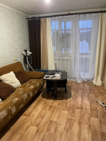 Купить двухкомнатную квартиру на улице Октябрьский проспект в Сыктывкаре. Вариант № 22471, 2, площадь -  квм, цена 4600000 рублей