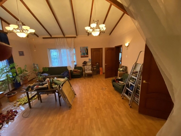 Купить дом в Санкт-Петербурге. Вариант № 9178066, 7, площадь -  квм, цена 10000000 рублей